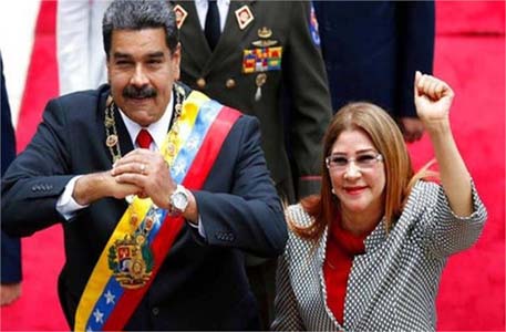 US: ट्रंप का दावा- वेनेजुएला में की सैन्य कार्रवाई, मादुरो और उनकी पत्नी को पकड़कर देश से बाहर ले जाया गया