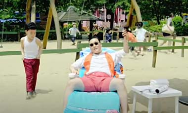 13 साल पहले एक गाने से इस सिंगर ने दुनियाभर में मचाई थी धूम, 5.70 अरब व्&zwj;यूज बटोरे, अब करते हैं कई सारे काम