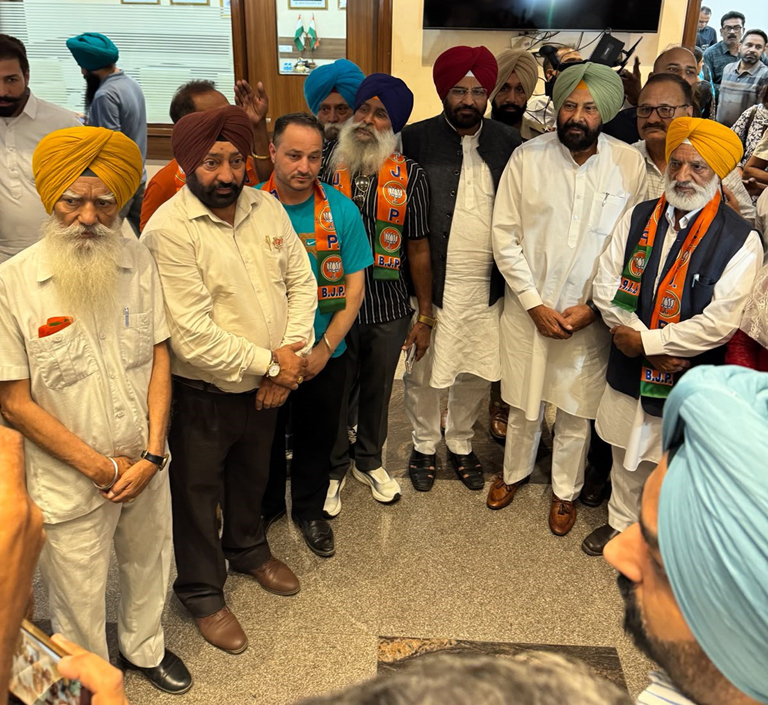 जालंधर की राजनीति में बड़ा उलटफेर: आप के आदमपुर हलका इंचार्ज जीत लाल भट्टी भाजपा में शामिल